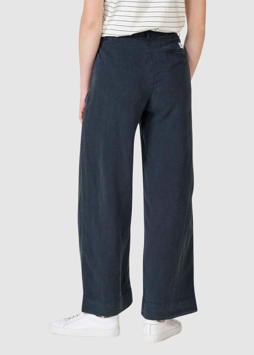 Lydia Lyocell Pant