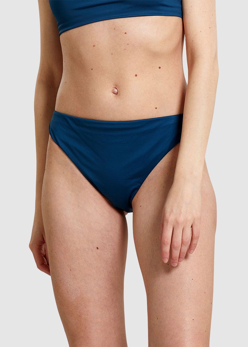 Bikini Bottoms Sanda