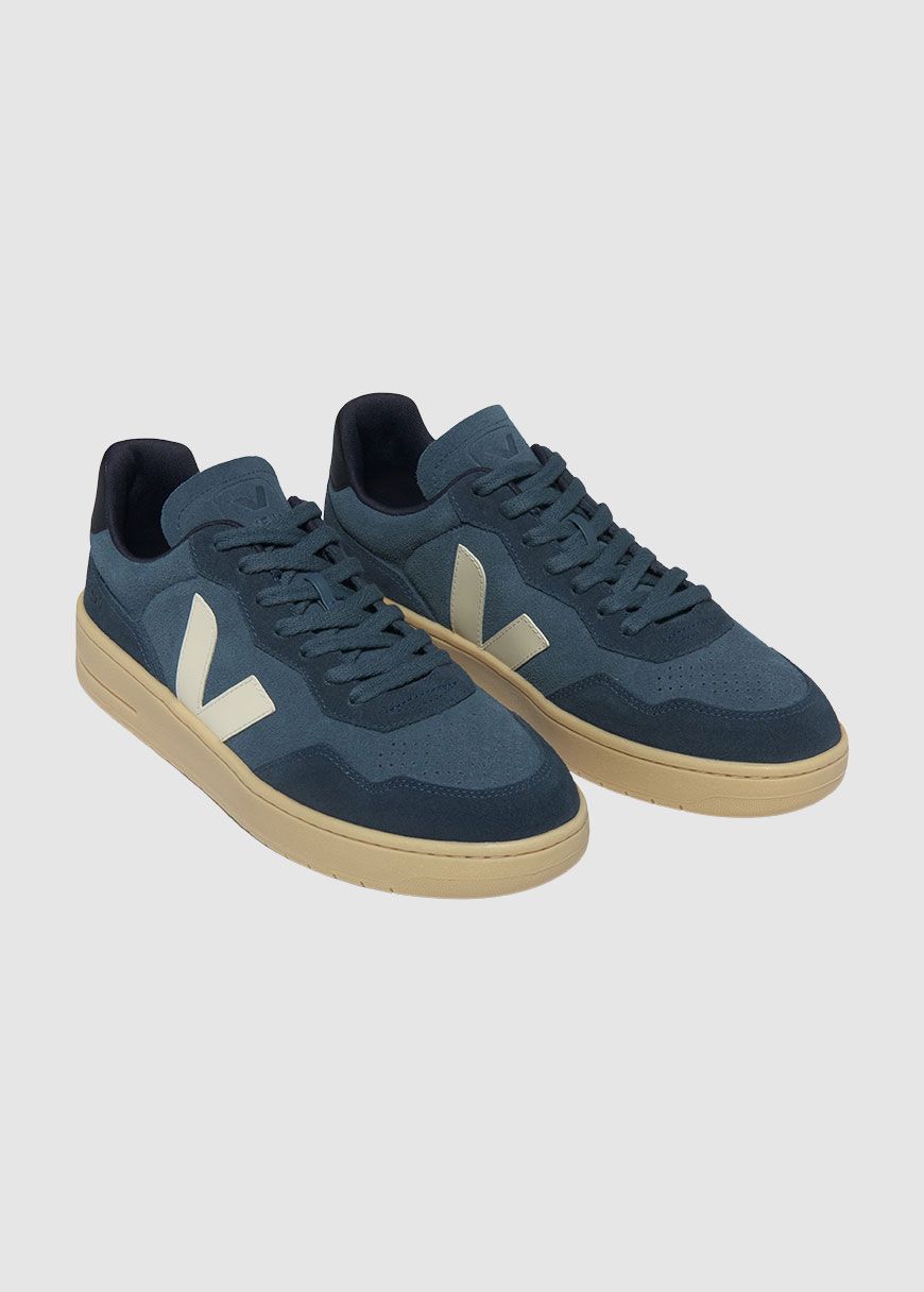 W' V-90 Suede